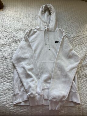 Nike White Hoodie with Black Tag and Swoosh Logo